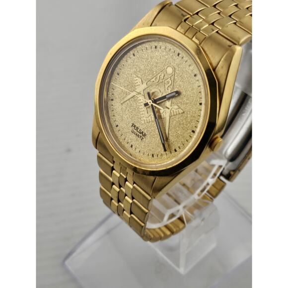 Masonic Seiko Pulsar Quartz Mens Gold Plated 3Y03-0160 New Battery Tested Runs - Picture 4 of 9